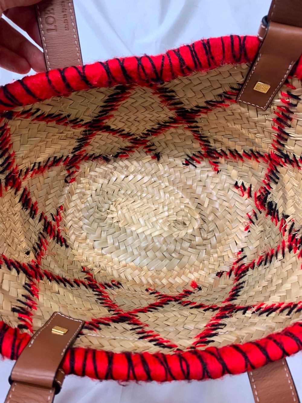Loewe Straw Tote with Tan Leather and Red Trim. limited edition - Picture 7 of 8